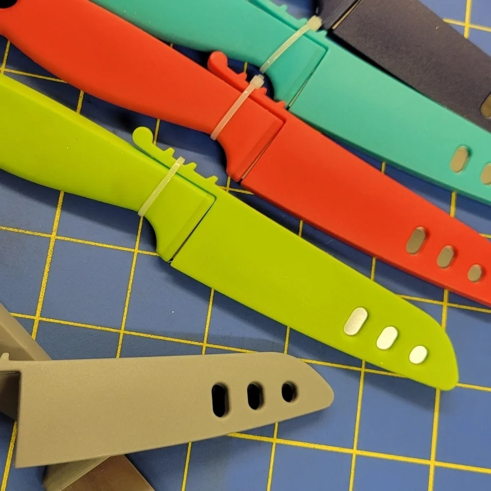 4-inch Stainless Steel Blade with Sleeve Choice of Colors Entire Length 8